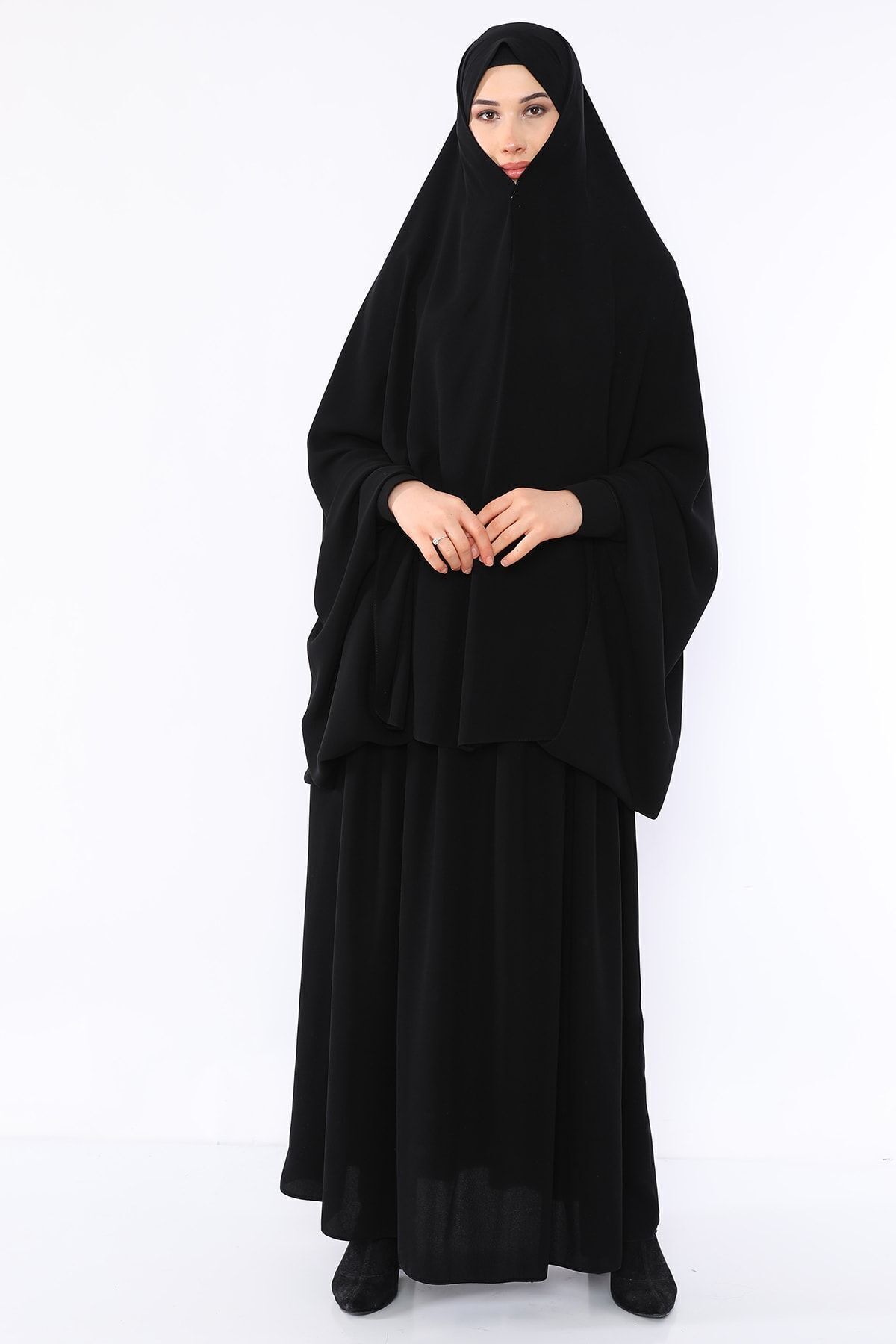 Zeynep Tesettür Iğneli Çarşaf Model - Siyah Siyah - Z1040-SİYAH
