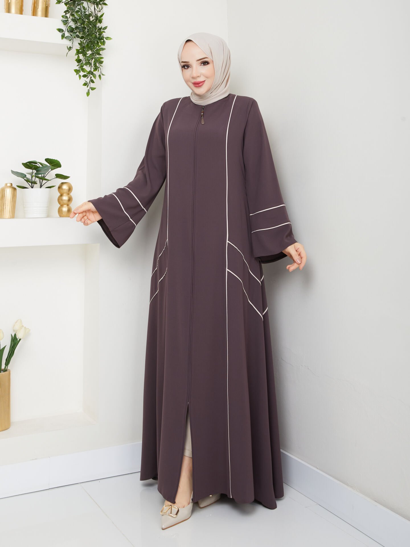 Zeynep Tesettür Çapraz Biyeli Ferace - Vizon/Bej