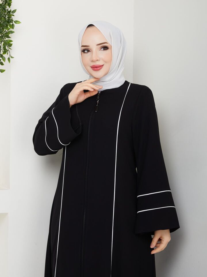Zeynep Tesettür Düz Biyeli Ferace - Siyah